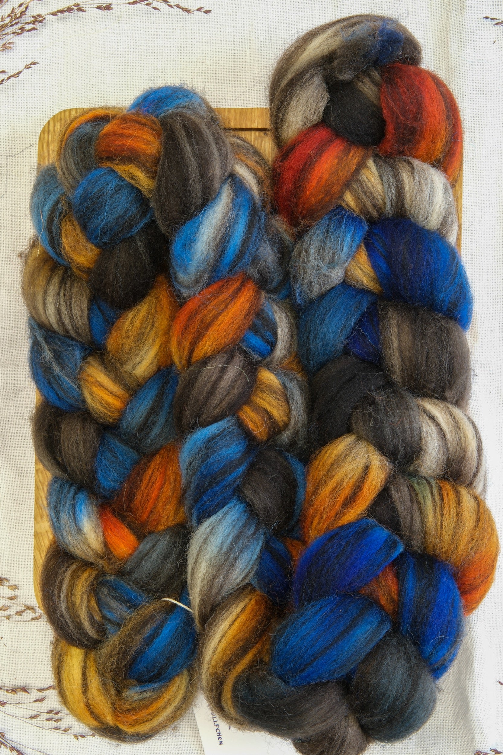 Frau Woellfchen Shetland Kammzüge - Spinning Fiber