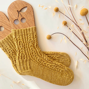 Oak and Pine Socken-Strickset Light