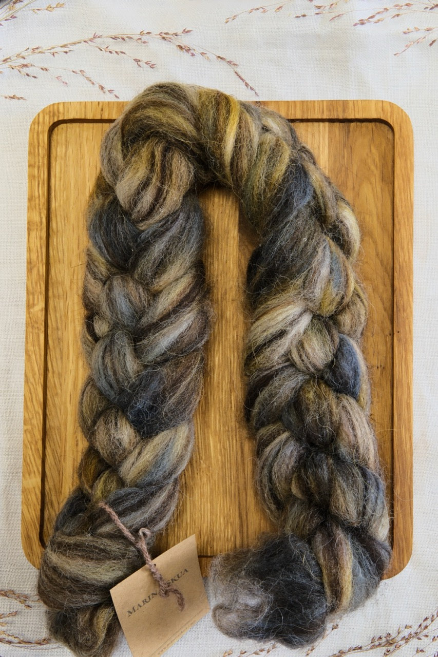 Marina Skua Wool Tops - Spinning Fiber