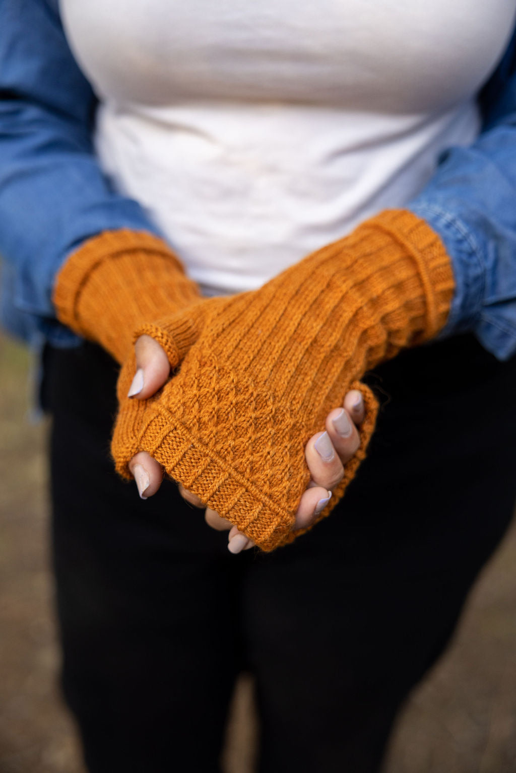 Acorn - Mittens